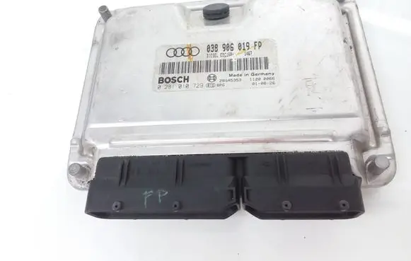 Audi A4 S4 B6 8E 8H Engine control unit/module 038906019FP 0281010729