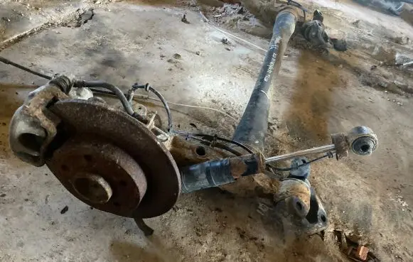 Opel Astra H Rear axle beam 