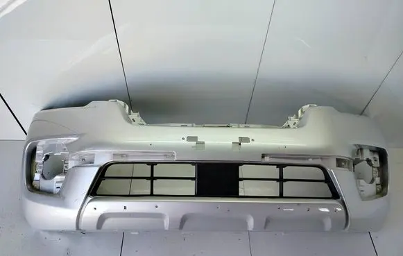 Renault Alaskan Front bumper 620225JN0H