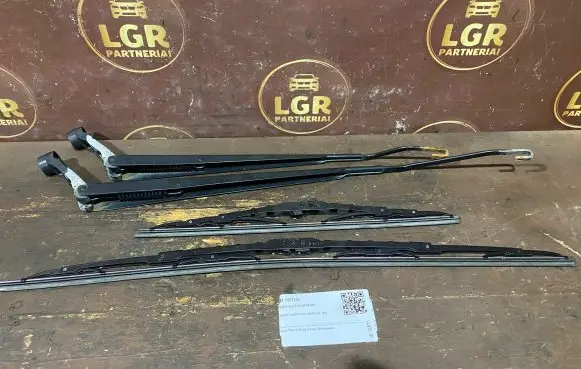 Toyota Corolla Verso AR10 Headlight wiper blade set 