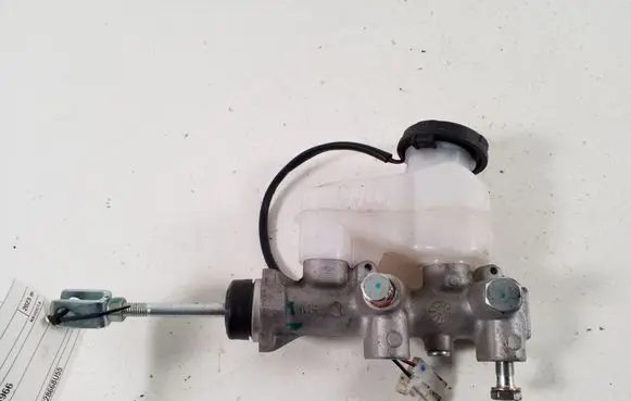 Ligier JS 60 Master brake cylinder