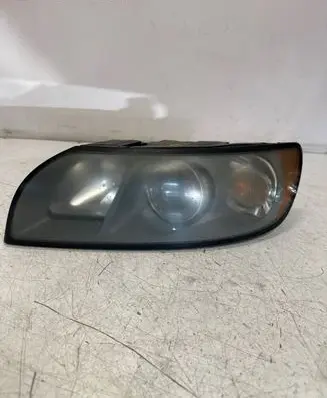Volvo V50 Headlight/headlamp 0301198203