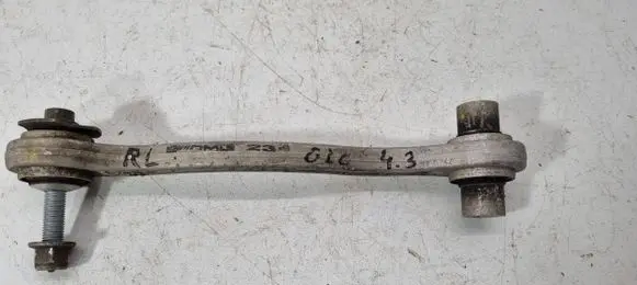 Mercedes-Benz C W205 Rear control arm 20402 A20402