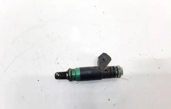 Ford Focus Fuel injector 98MFBA 98MF-BA9F593