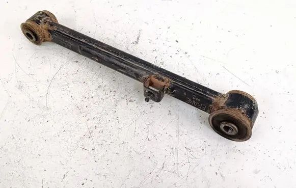 Dodge RAM 1500 DS Rear control arm 04877160AE