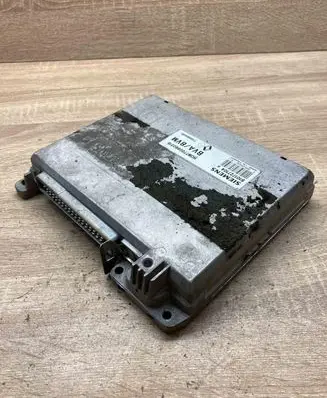 Renault Laguna I Engine control unit/module ECU HOM7700860316 S101727104B