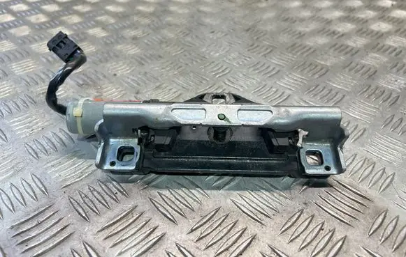 Tailgate/trunk/boot lock/catch/latch