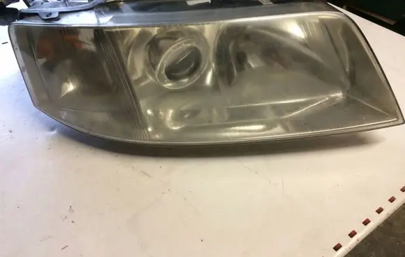 Audi A6 S6 C5 4B Headlight/headlamp