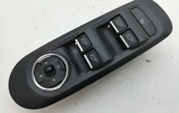 Ford Mondeo MK IV Electric window control switch AM2T14A132AA