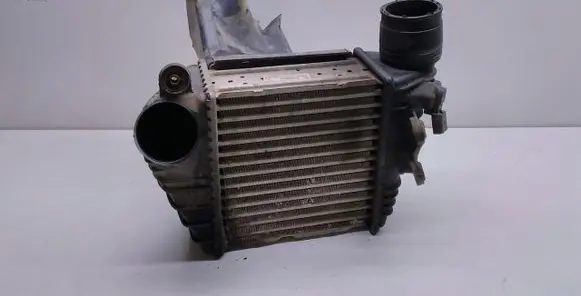 Volkswagen Golf IV Intercooler radiator 1J0145803F