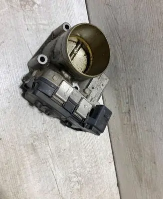 Audi A4 S4 B9 Throttle body valve 03f133062c