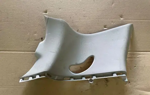Nissan Juke I F15 (C) pillar trim 769351kb0a