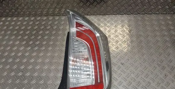 Toyota Prius (XW30) Rear/tail lights