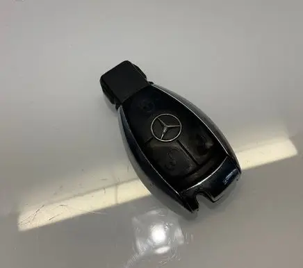 Mercedes-Benz E W211 Ignition key/card 