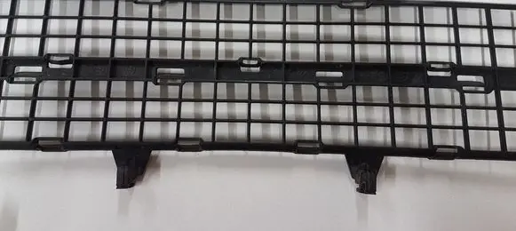 Peugeot Partner Front bumper lower grill 9643804077