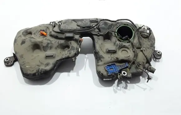 Volvo XC90 Fuel tank 31452882