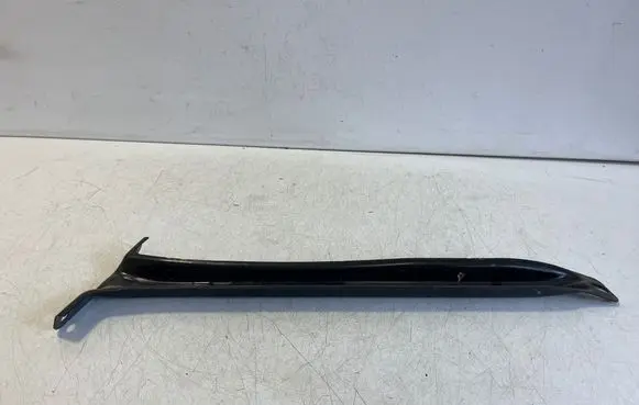 Mercedes-Benz EQC Radiator support slam panel bracket A2136280224