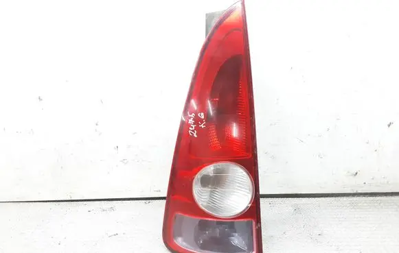 Renault Espace - Grand espace IV Rear/tail lights 8200027153