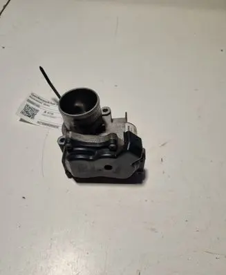 Opel Movano B Throttle valve 8200987453