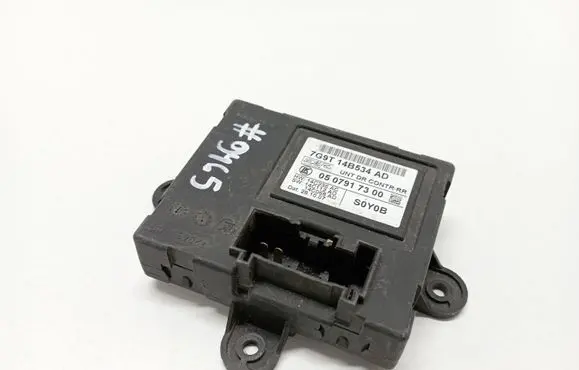 Ford Mondeo MK IV Door control unit/module 7G9T14B534AD 0507917300