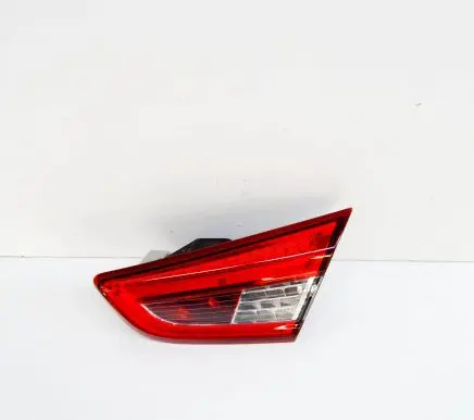 Maserati Ghibli Tailgate rear/tail lights 06700046630 670004663