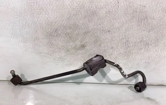 BMW X5 E53 Fuel injector supply line/pipe 