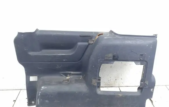 Trunk/boot side trim panel