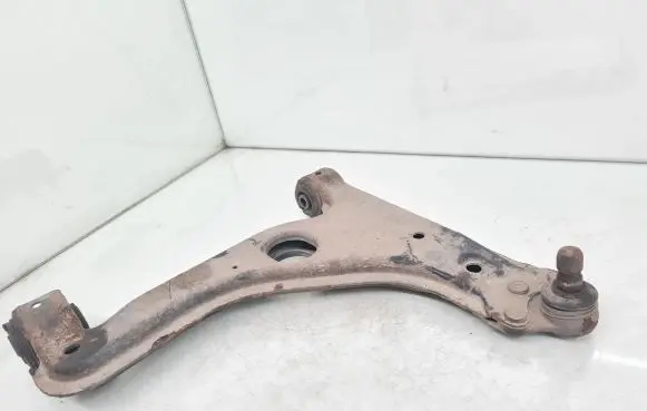Opel Astra H Front lower control arm/wishbone