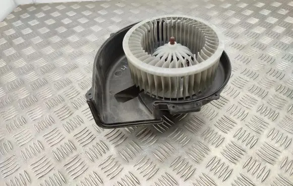 Volkswagen Polo V 6R Heater fan/blower 6Q1819015J