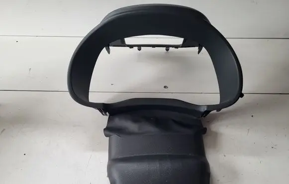 Hyundai Kona I Dashboard trim 84830J9100 84850J9000