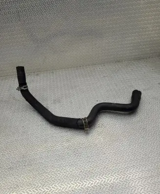 Volvo XC60 Engine coolant pipe/hose 31474864
