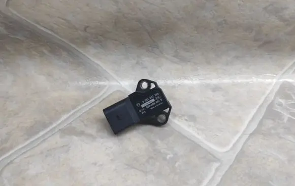 Seat Toledo III (5P) Air pressure sensor 0281002399 038906051B