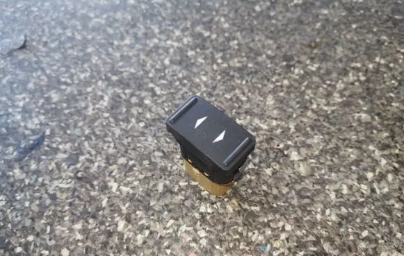 Ford Focus Electric window control switch 6M2T14529DA