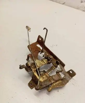 Loading door lock