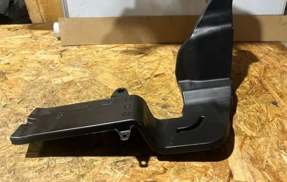 Land Rover Range Rover Velar Cabin air duct channel HK8301906AA
