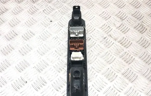 Renault Espace - Grand espace IV Electric window control switch 8200250481 C012126