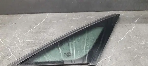 Audi A8 S8 D3 4E Rear side window