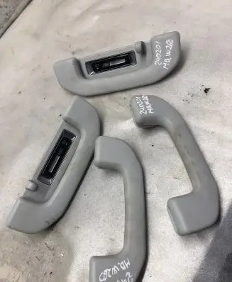 Mercedes-Benz C W206 A set of handles for the ceiling A0998150000