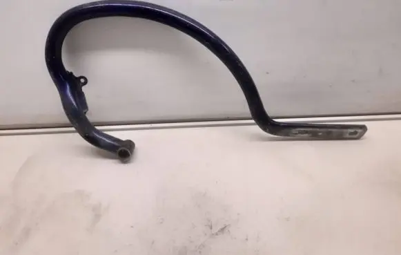 Peugeot 406 Loading door upper hinge 