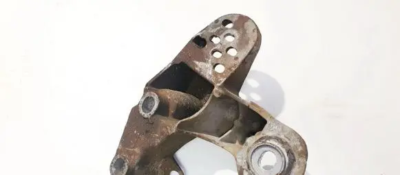 Audi A4 S4 B6 8E 8H Engine mounting bracket 8e0199351