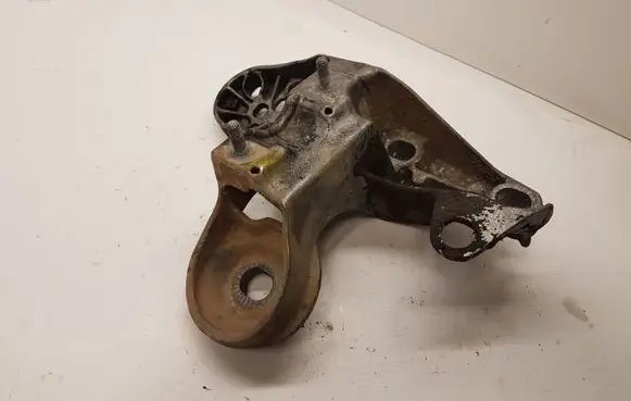 Audi A6 S6 C5 4B Engine mounting bracket 4B0199351D