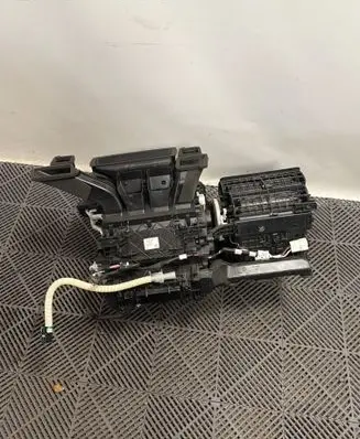 Toyota C-HR I Interior heater climate box assembly 87050F4020