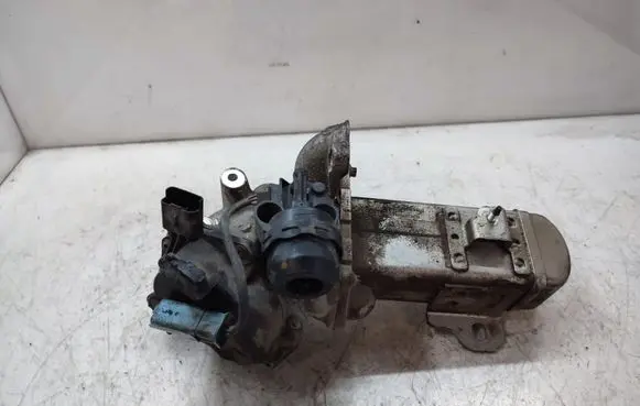Peugeot 5008 EGR valve cooler MM11BL