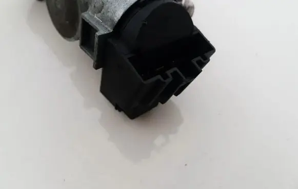 Ford Maverick Ignition lock contact 98ab11572af