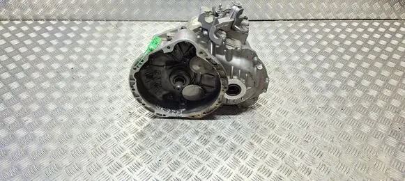 Mercedes-Benz B W245 Manual 5 speed gearbox A1693600700