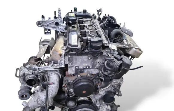 Mercedes-Benz E W212 Engine swap 651924