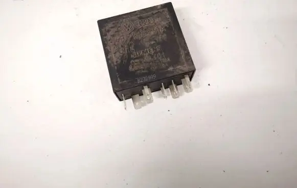 Volkswagen Golf IV Other relay 4b0955531a