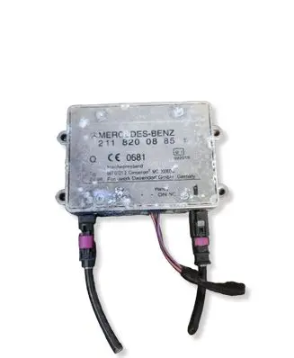 Mercedes-Benz CLK A208 C208 Aerial antenna amplifier 2118200885 09701212