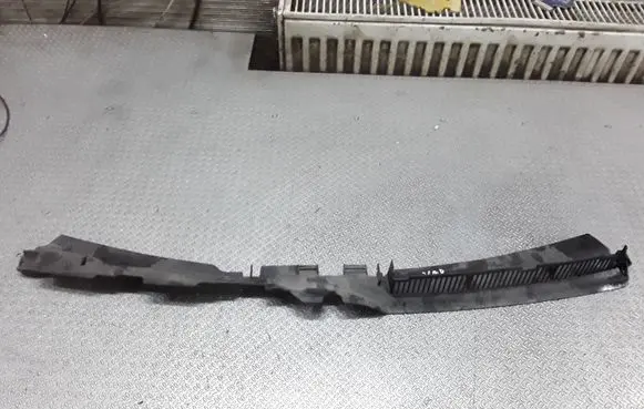 Volkswagen PASSAT B6 Other engine bay part
