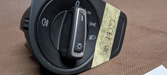 Volkswagen Tiguan Light switch 5G0941431BE